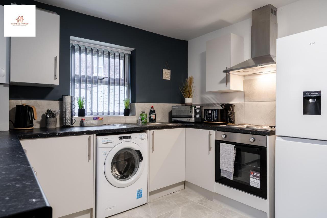 Immaculate 4 Bed In Liverpool By Hinkley Homes Short Lets & Serviced Accommodation Exterior foto