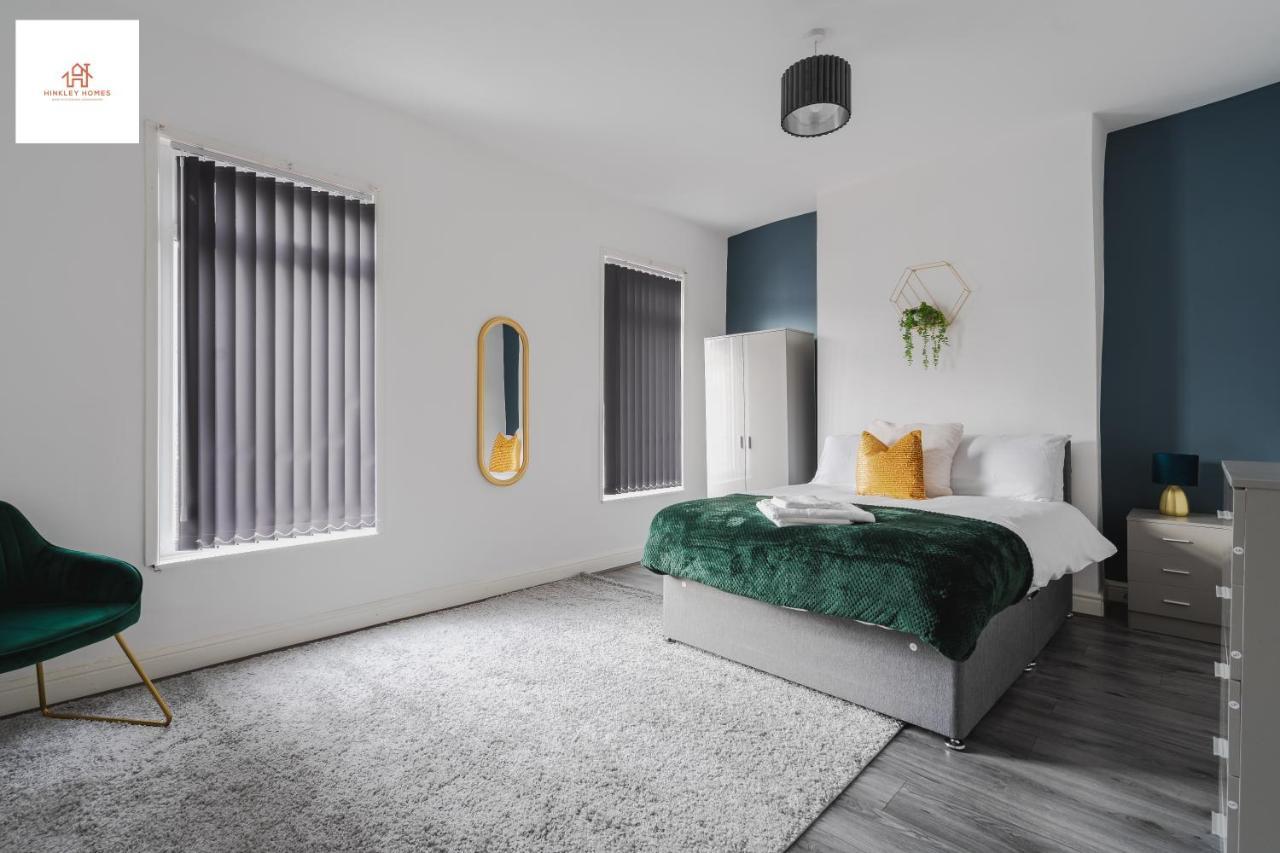 Immaculate 4 Bed In Liverpool By Hinkley Homes Short Lets & Serviced Accommodation Exterior foto